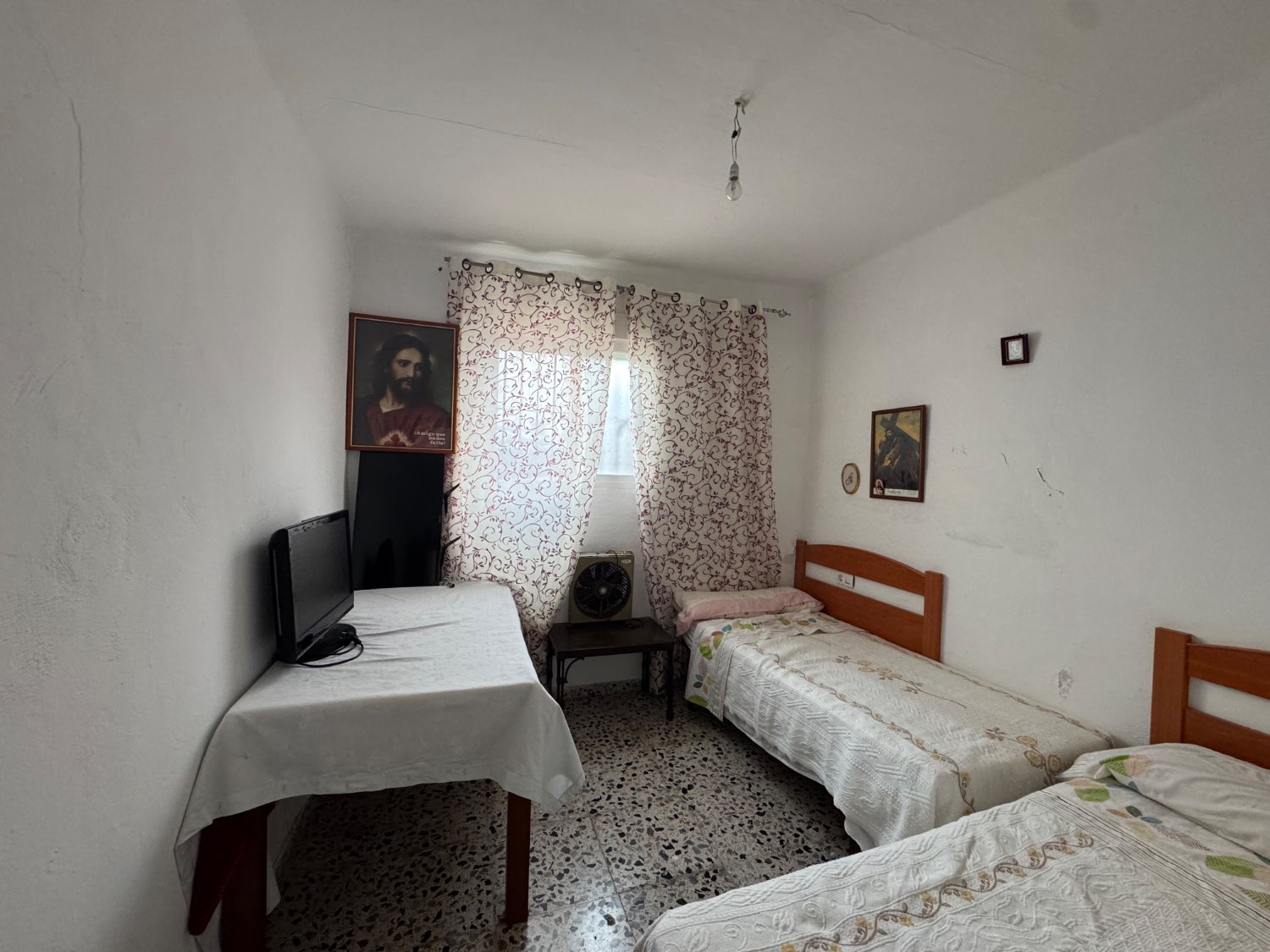 Se vende una casa en casco antiguo de salobreña Granada