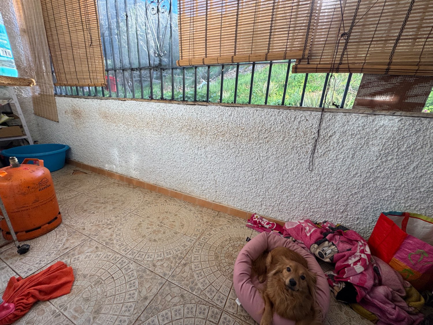 Se vende un bajo en la urbanización romeral Castellón de ferro Gualchos granada