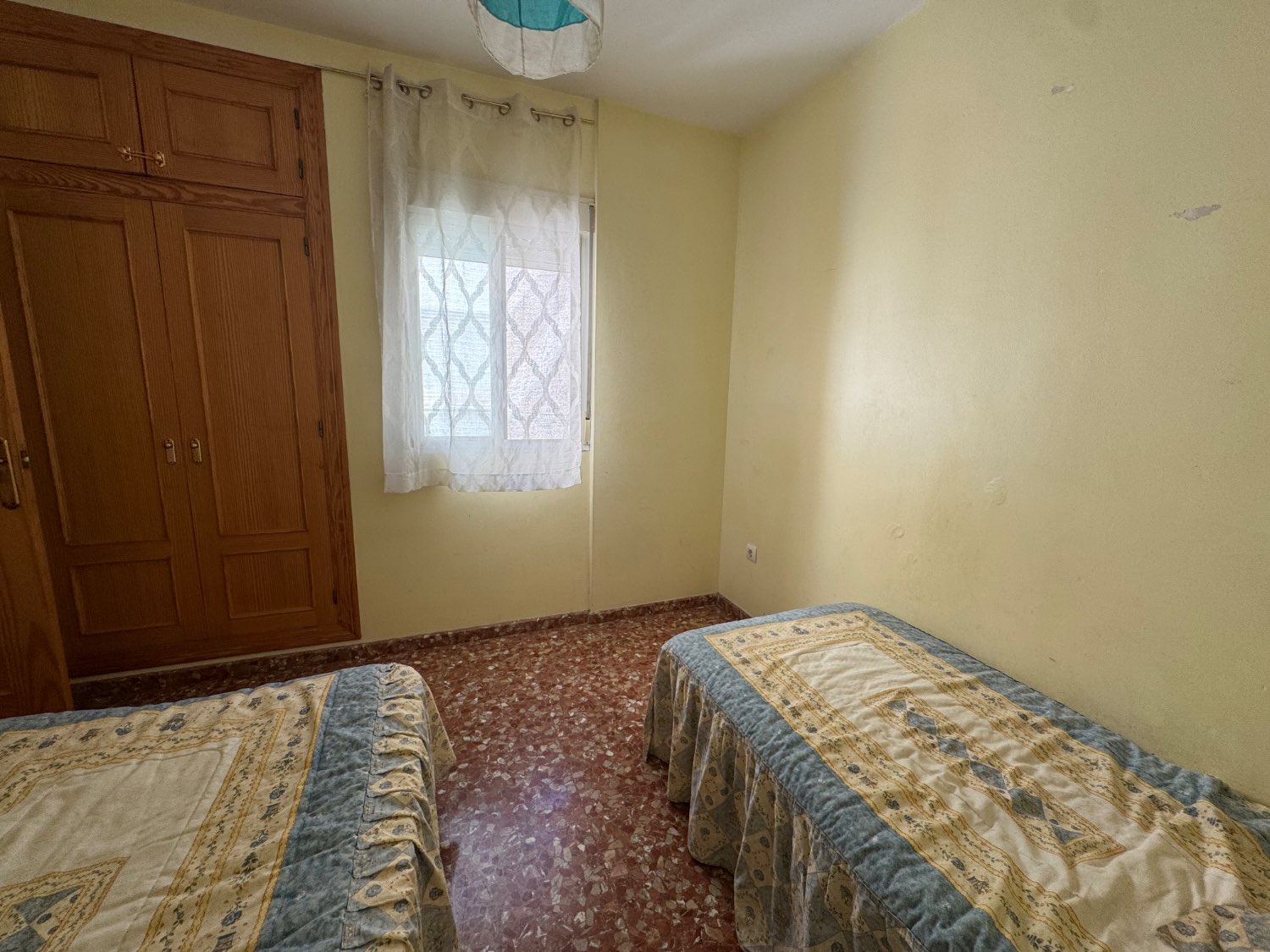 Se vende un piso en santa Adela Motril playa poniente