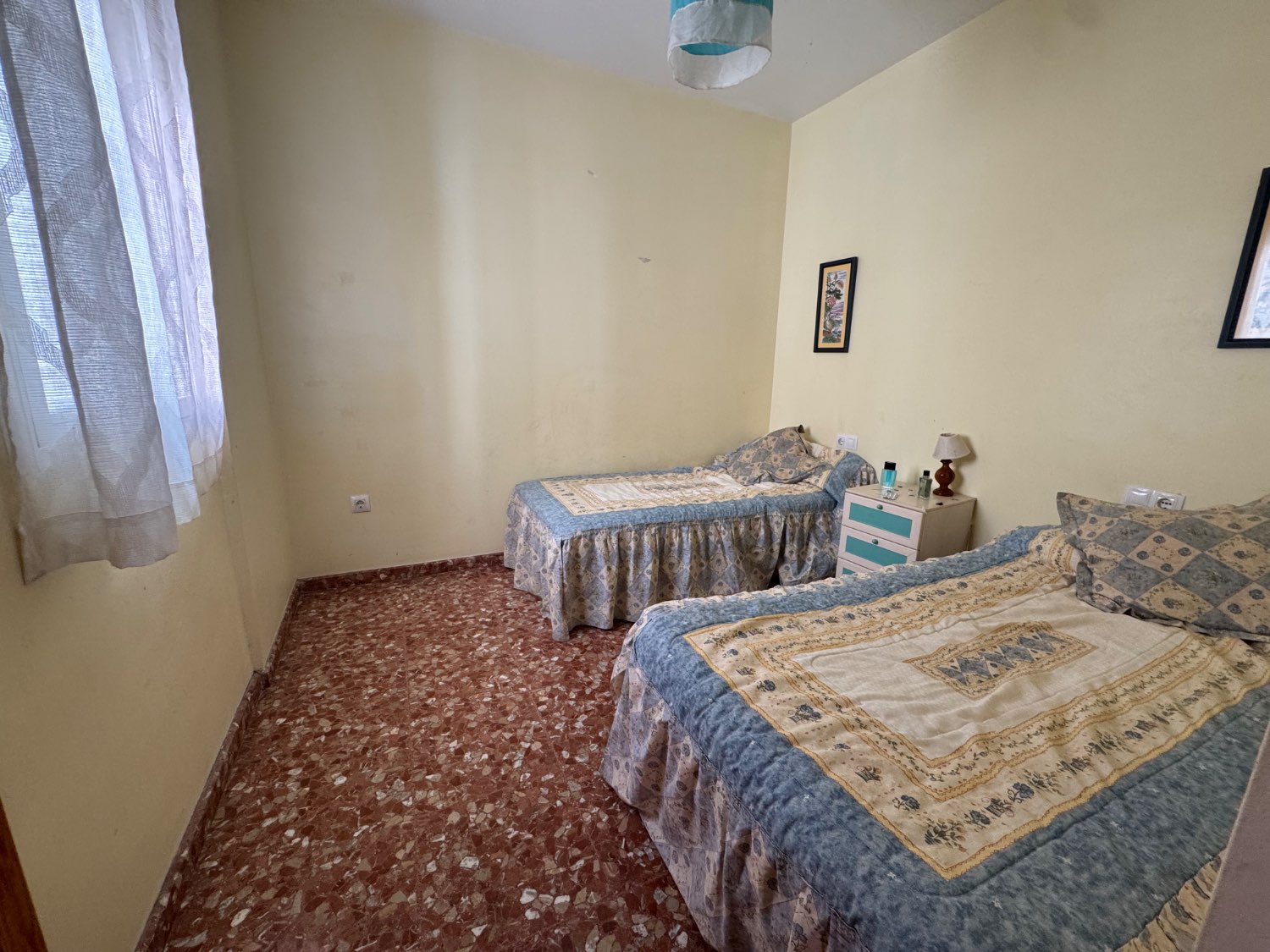 Se vende un piso en santa Adela Motril playa poniente