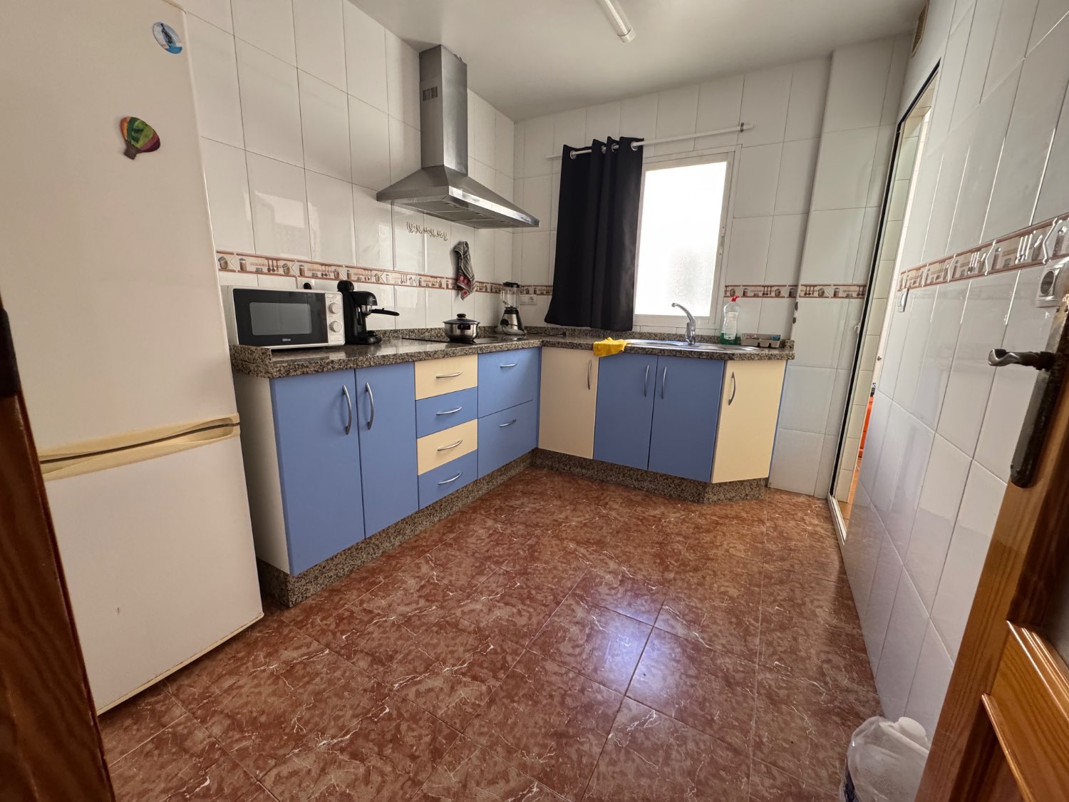 Se vende un piso en santa Adela Motril playa poniente