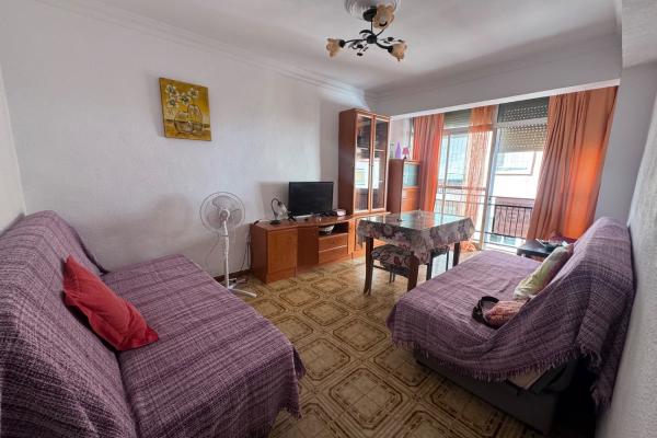 Se vende un piso en el centro de Motril